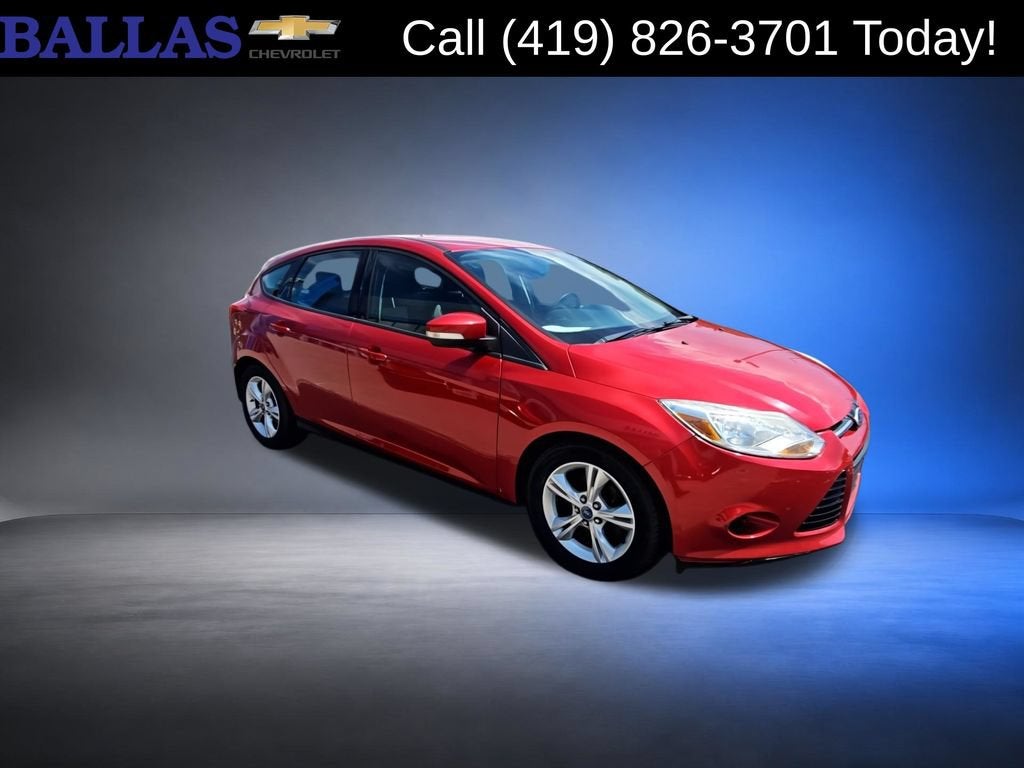 2012 Ford Focus SE in Other — front three-quarter view