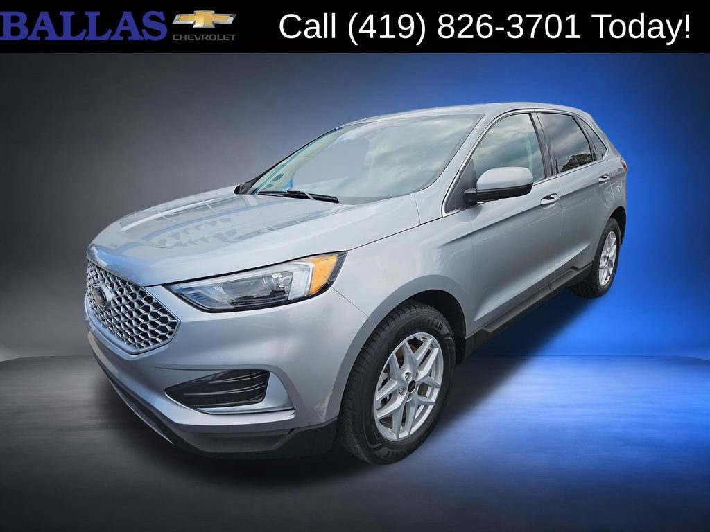 2023 Ford Edge SEL in Other — front three-quarter view