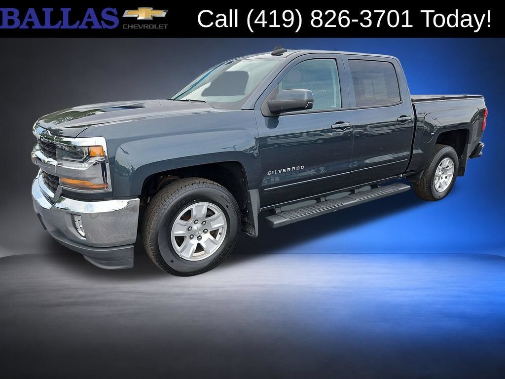 2018 Chevrolet Silverado 1500 LT in Graphite Metallic — front three-quarter view